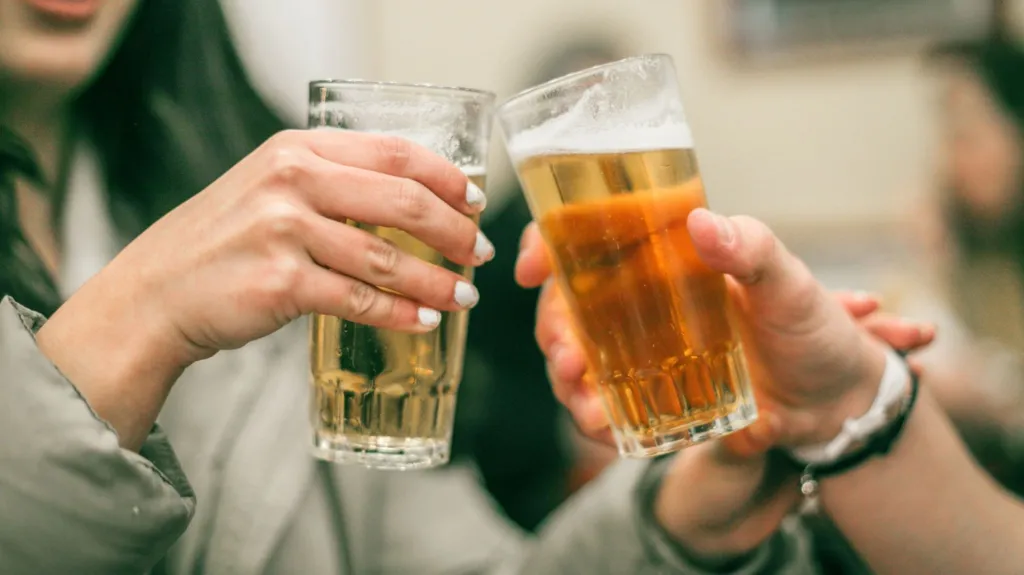 Forgot Your ID? Pubs and Shops Can Now Accept Digital ID for Alcohol