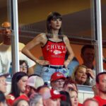 Taylor Swift points to wedding ring after Travis Kelce touchdown