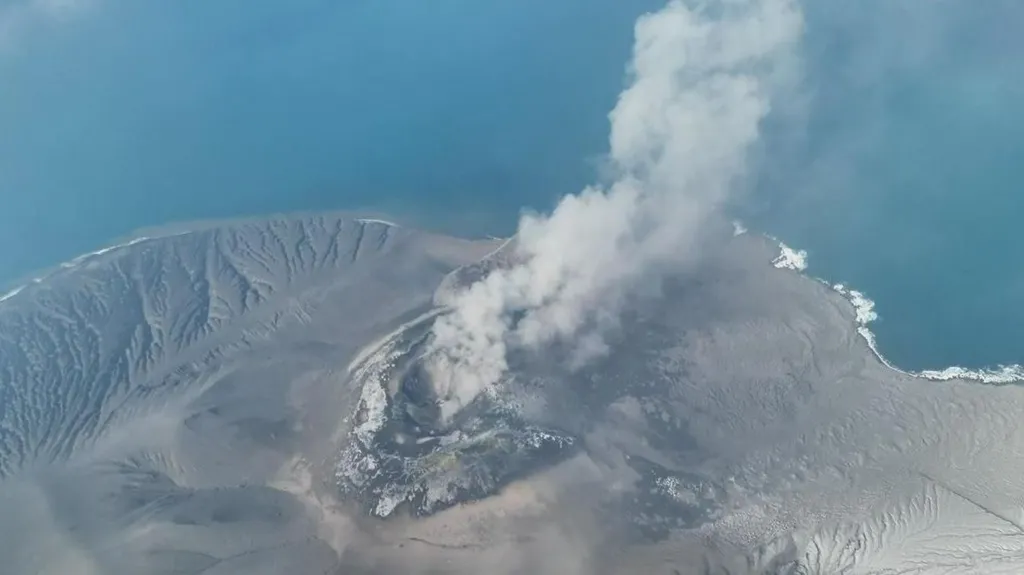Anak Krakatau eruption sends ash over Indonesia