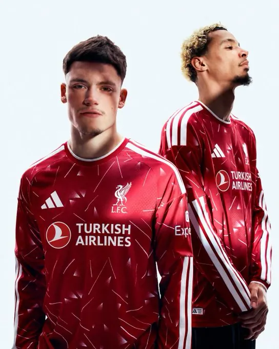 Liverpool Lands £300M Turkish Airlines Shirt Deal, Ending 17-Year Standard Chartered Era