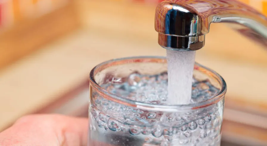 Wichita tap water during boil water advisory after water plant power outage