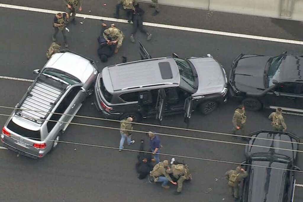 Six Arrested on Monash Freeway After Brighton East Burglary