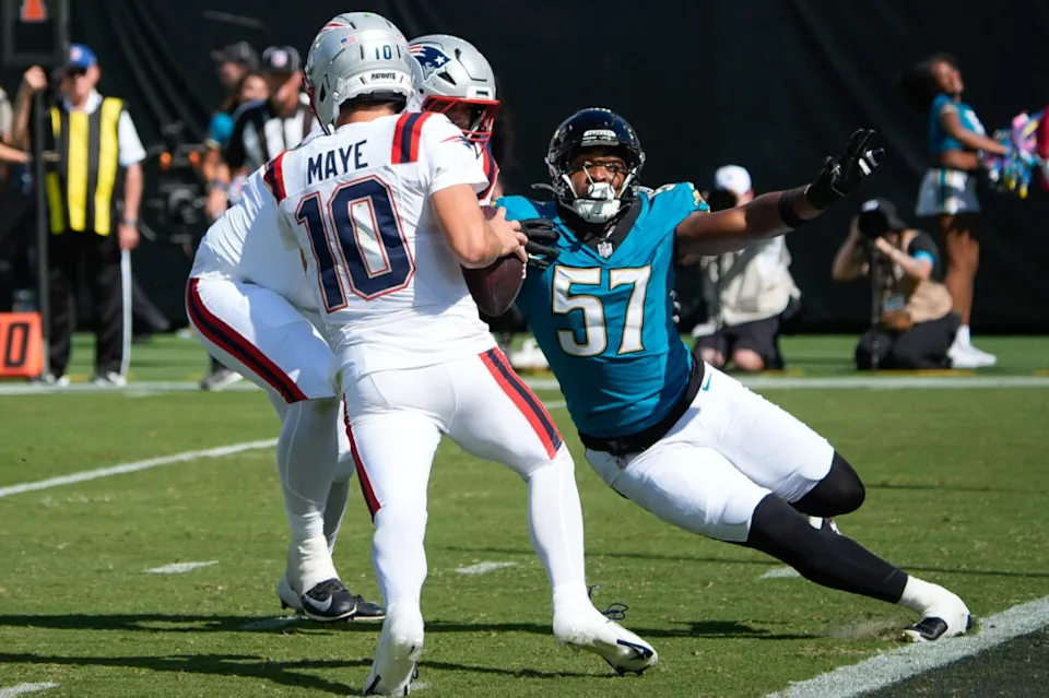Eagles Jaguars players ejected