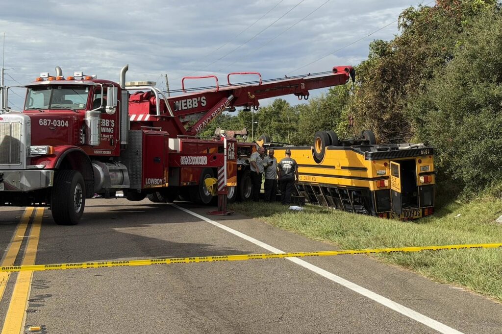 Winter Haven School Bus Overturns, Killing 10th-Grade Student and One Other Person