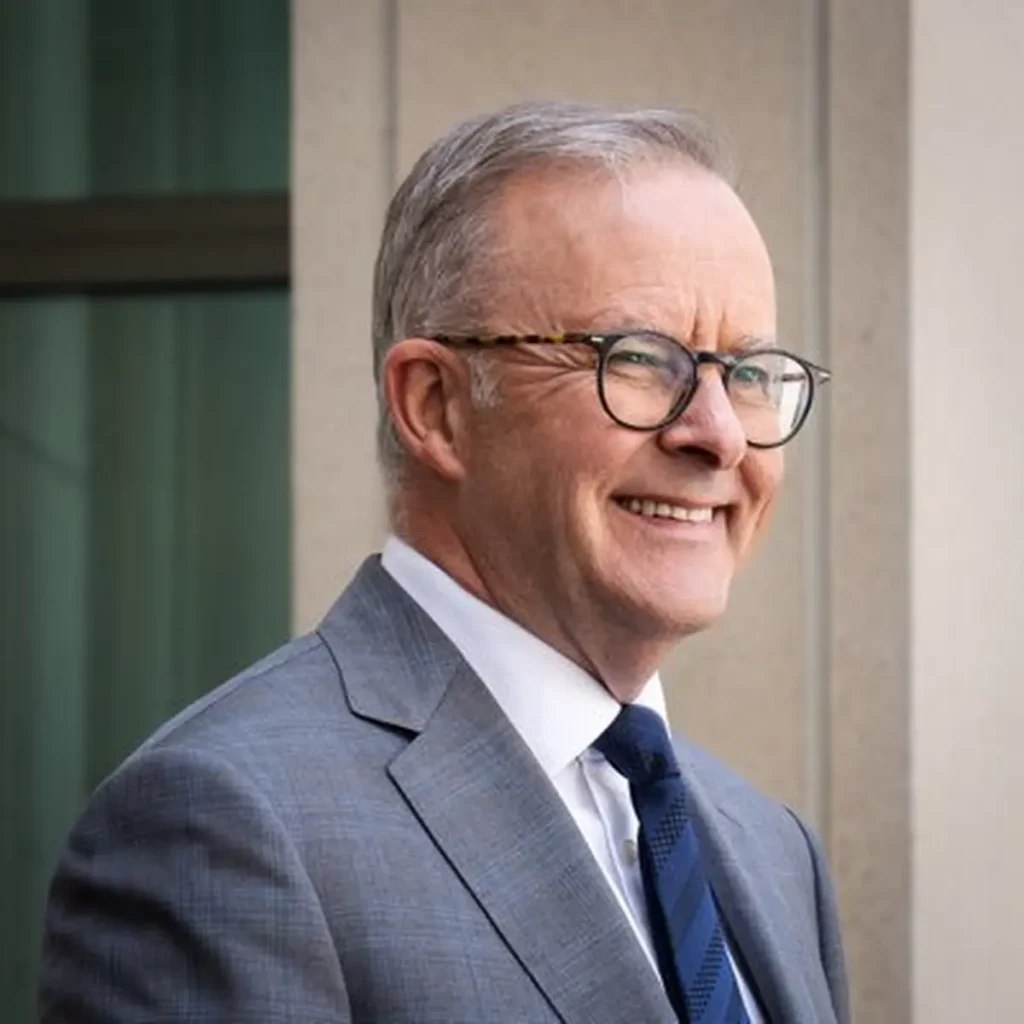 Albanese to Unplug From Social Media for Teen Mac Holdsworth on October 24