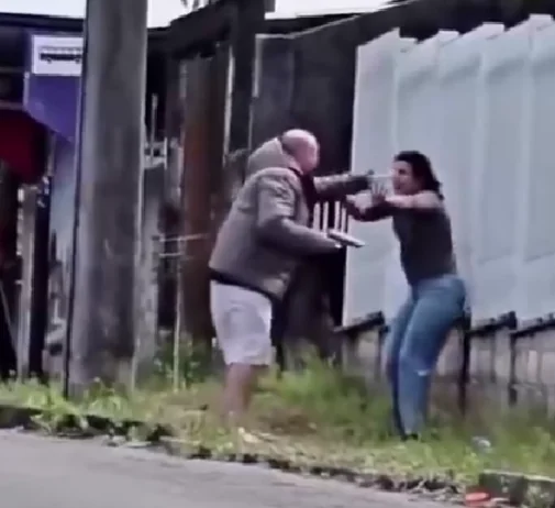 Brazil Police Shoot Man Threatening Woman With Fake Gun as Dramatic Video Goes Viral