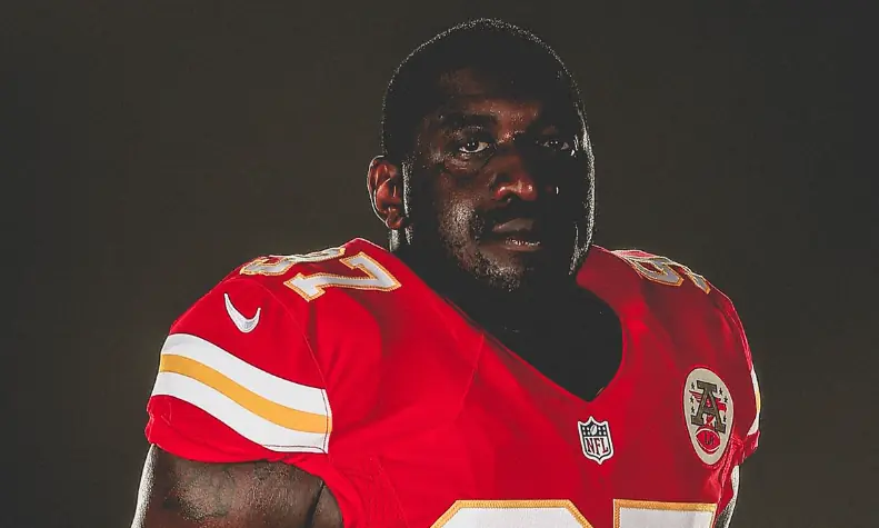 Former Kansas City Chiefs defensive end Allen Bailey wearing his No. 97 jersey during an NFL game.